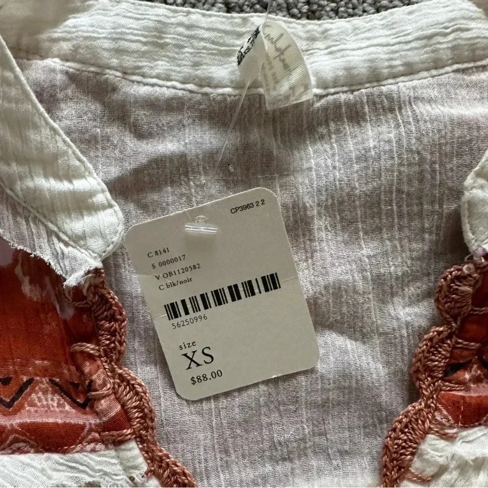 Free People‎ | Lana Bell Sleeve Embroidered Bodysuit XS